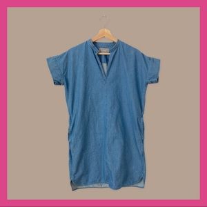 Everlane Size 0 Split Neck Short Sleeve Center Hem Jean Dress